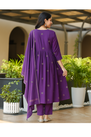 Women Ethnic Motifs Embroidered Tiered Thread Work Kurta with Trousers & With Dupatta 2
