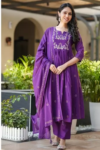 Women Ethnic Motifs Embroidered Tiered Thread Work Kurta with Trousers & With Dupatta