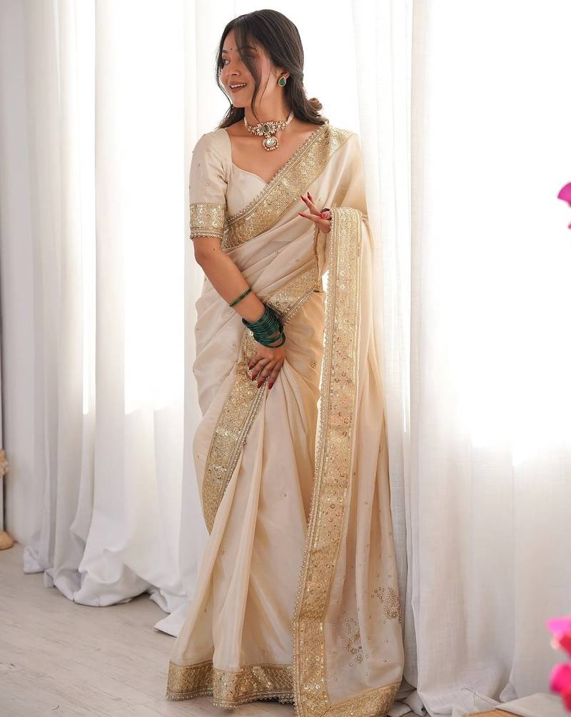 Embroidered Seqwance work Ho Silk Women's Saree With Blouse Set