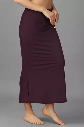 wine lycra blend saree shapewear with mermaid fit
