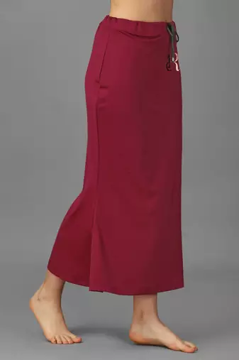 maroon lycra blend saree shapewear with mermaid fit
