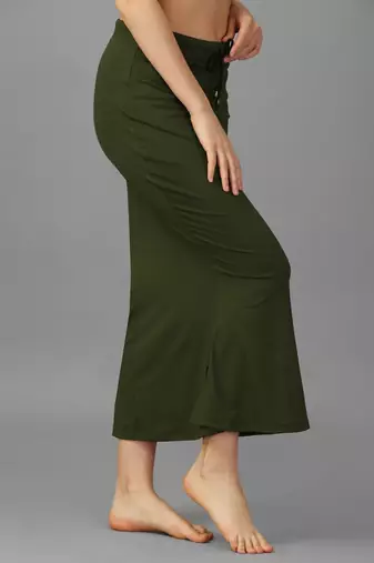 olive lycra blend saree petticoat with mermaid silhouette