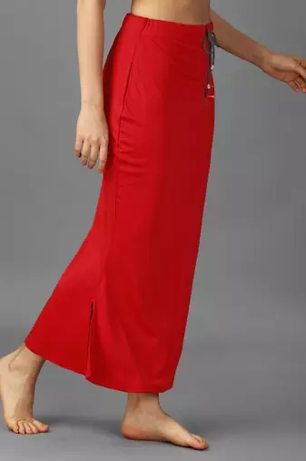red lycra blend saree petticoat with fish cut style