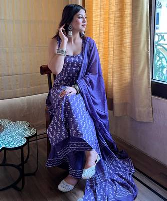 Women Ethnic Motifs Printed Regular Kurta with Palazzos & With Dupatta 3