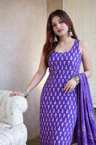 Women Ethnic Motifs Printed Regular Kurta with Palazzos & With Dupatta