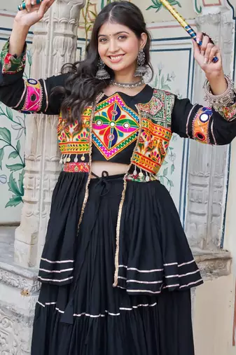 Womens new stylish  heavy gamthi work with mirror lace work gown set