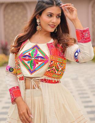 heavy gamthi work with mirror lace work cream lehenga set with jacket 3