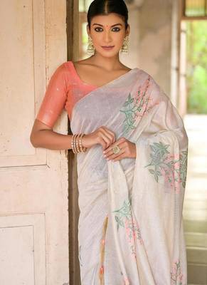 white peach cotton saree with zari patta floral woven pattern 3
