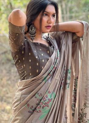 brown silk saree with woven floral zari patta patterns 4
