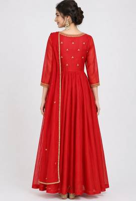 Red silk zari work anarkali salwar kameez 2