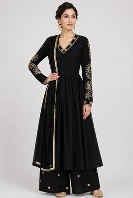 Black silk zari & sequins work anarkali salwar kameez 1