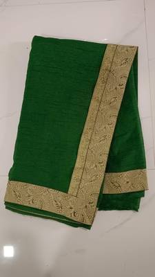Green jacquard lace chiffon gerogette bollywood saree with blouse piece. 2