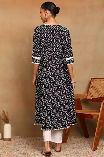 Women's cotton floral print anarkali kurta  (black)