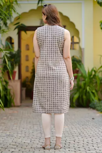 Women's cotton checks printed sleeveless short kurti (grey)