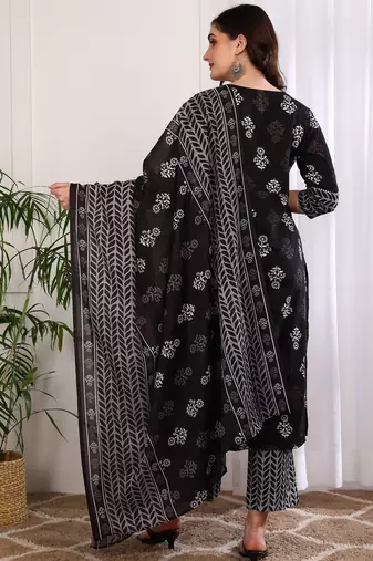 Women's cotton floral print with gota detailing straight kurta with pant and dupatta (black)
