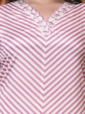 Women   s chinon printed kurta with floral embroidery v-neck, 3/4 sleeves, matching pant & printed dupatta (pink) 3