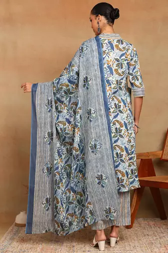 Women   s cotton floral printed anarkali kurta with dupatta and pant v-neckline 3/4th sleeves (blue)