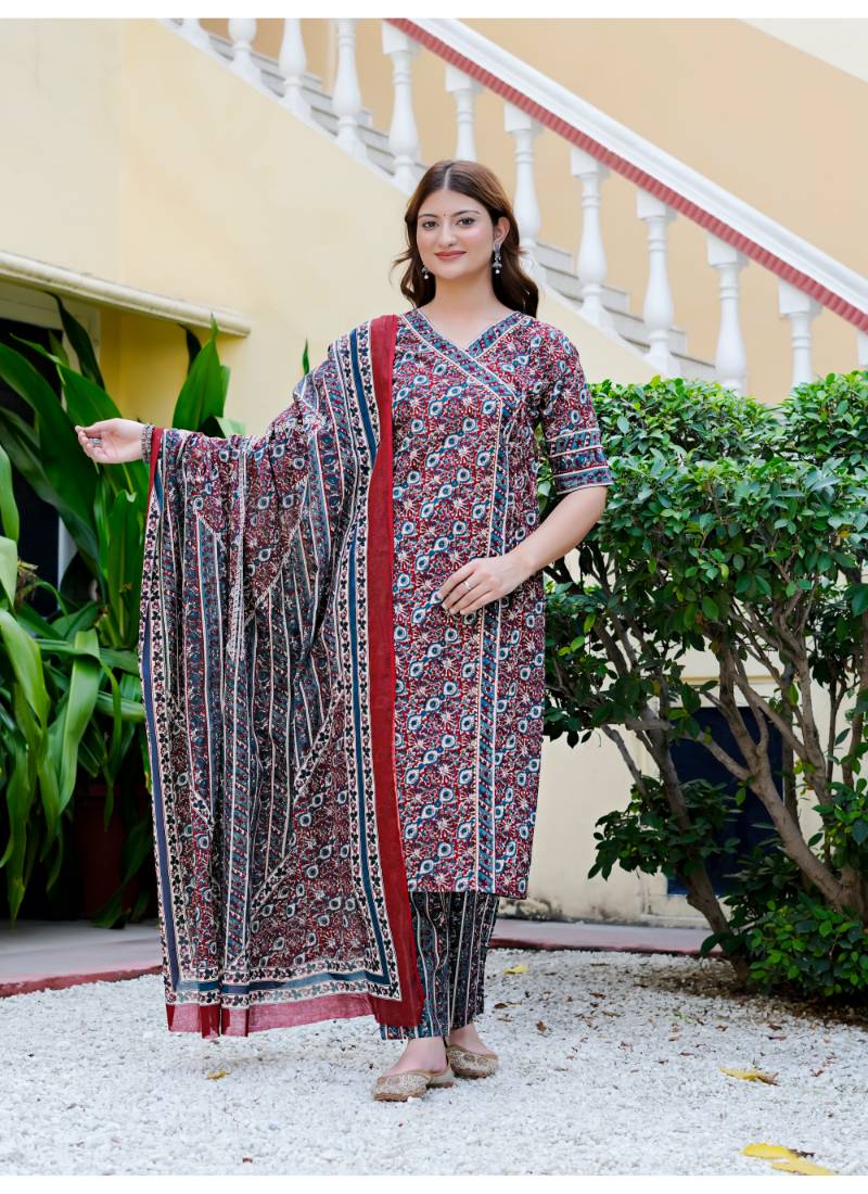 Women pure cotton kurta pant dupatta set