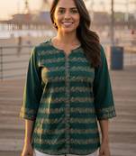 Women's ethnic green rayon tunic top with elegant gold print, 3/4th sleeve (green)