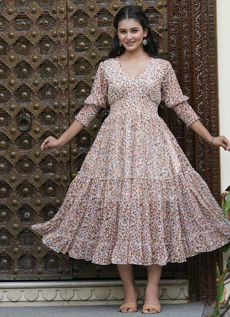 Women’s chiffon animal print a-line maxi dress with smocked waist & 3/4th sleeves