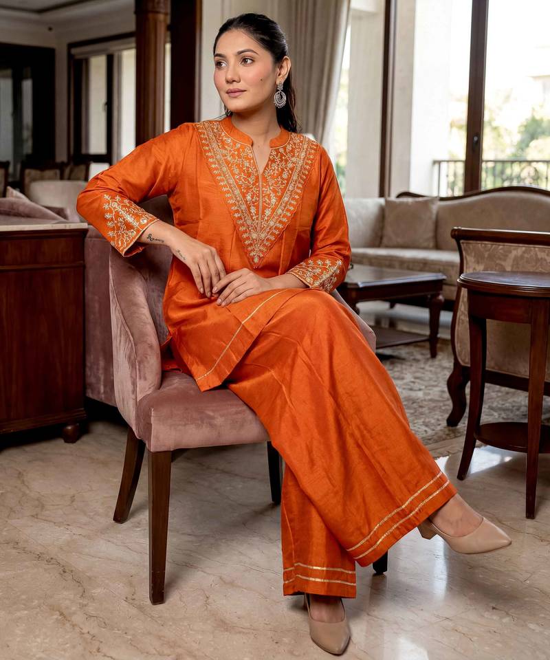 Women Embroidered Regular Chanderi Silk Kurti with Churidar & With Dupatta