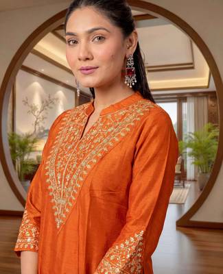 Women Embroidered Regular Chanderi Silk Kurti with Churidar & With Dupatta 5