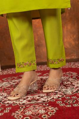 Perrot green embroidered  marina silk straight kurti pant dupatta set 5