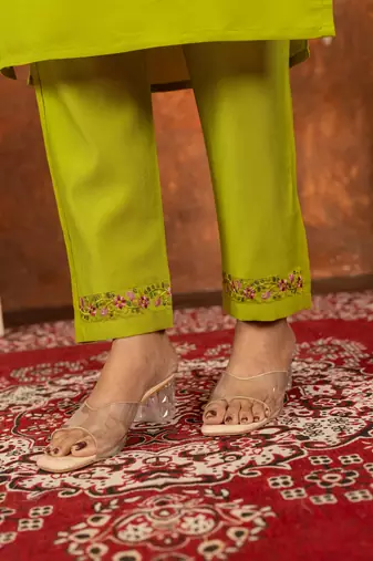 Perrot green embroidered  marina silk straight kurti pant dupatta set