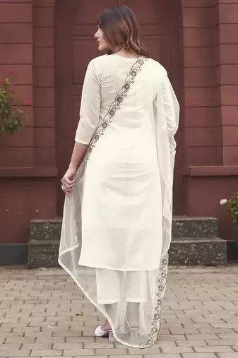 Women Ethnic Motifs Embroidered Regular Thread Work Kurta with Trousers & With Dupatta