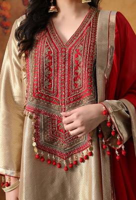 Golden banarasi silk plain kurta set 4
