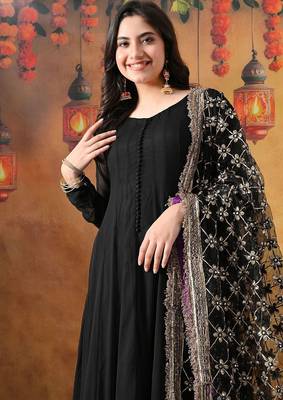 Black chiffon plain anarkali 4