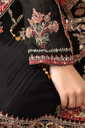 Black chinon embroidered kurta set