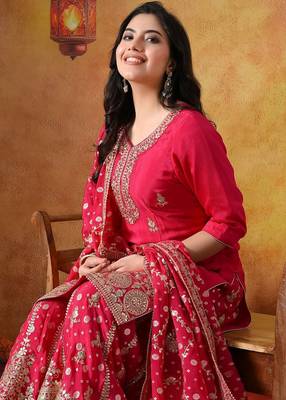 Hot pink chiffon embroidered sharara set 3