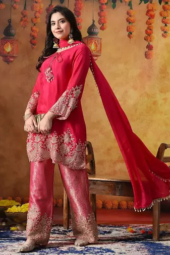 Hot pink chinon embroidered kurta set