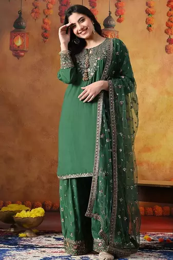Green cotton embroidered kurta set