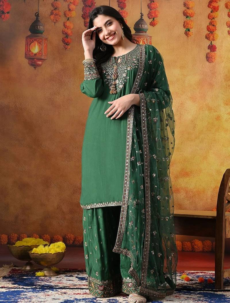 Green cotton embroidered kurta set
