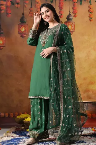 Green cotton embroidered kurta set