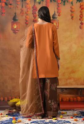 Orange silk embroidered kurta set 5