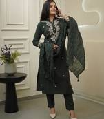 Women Ethnic Motifs Embroidered Regular Thread Work Kurta with Trousers & With Dupatta