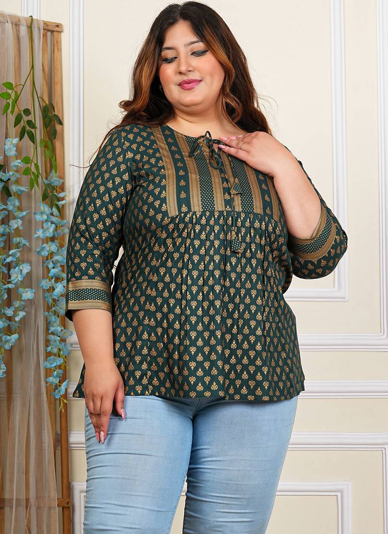 Women's plus  size  wine  rayon foil print  mid thigh length  3/4th  heavy yoke with gather short kurti (green)