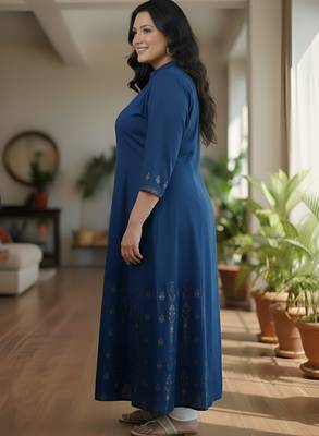 Women   s rayon staple gold print front slit a-line kurta 3