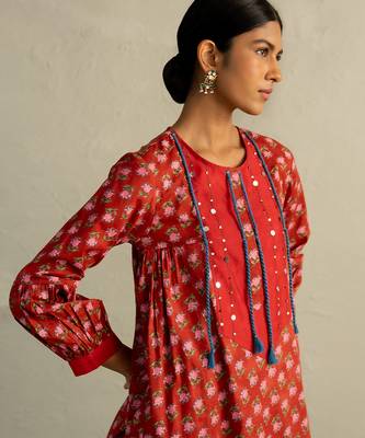 Red printed cotton kurta set 3