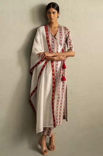 Cream red printed cotton kurta set