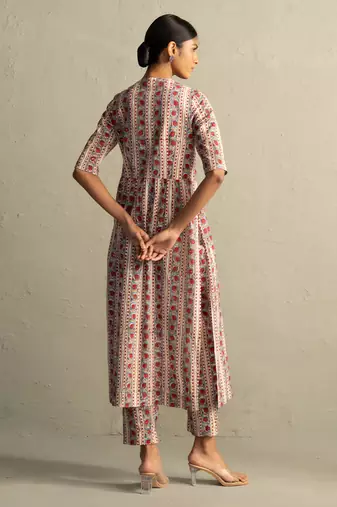 Cream red printed cotton kurta set