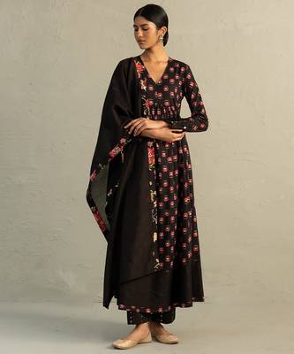 Black printed cotton anarkali set 1