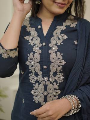 Women Embroidered Regular Kurta with Trousers & With Dupatta 4