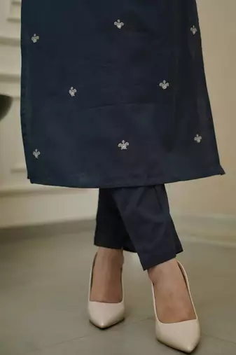 Women Embroidered Regular Kurta with Trousers & With Dupatta