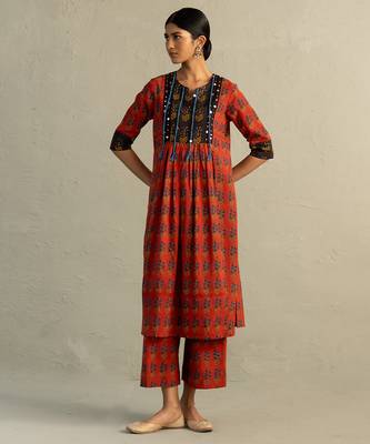 Red printed cotton kurta set 3