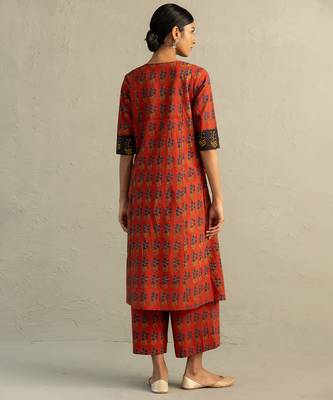 Red printed cotton kurta set 4