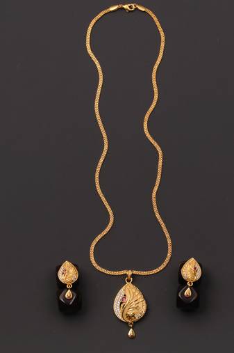 Traditional  gold plated diamond pendent